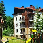 Pm Services Garden Apartman