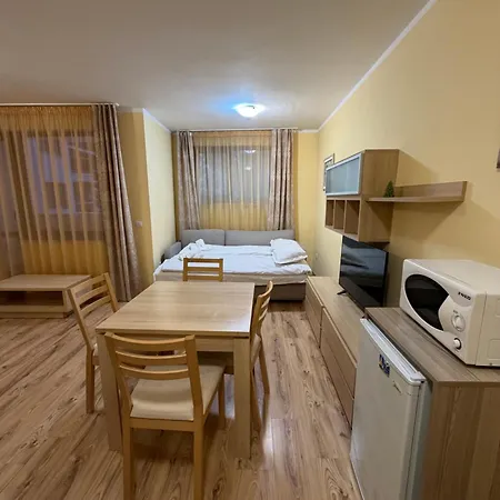 Apartament Pm Services Garden Borowec