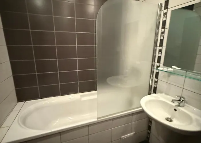 Daire Pm Services Garden